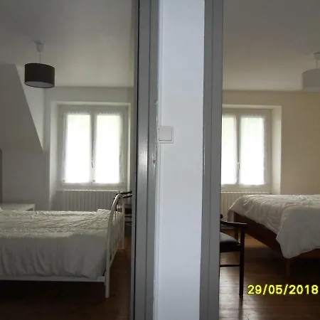 Country house Au Coeur Des Monts Du Cantal *