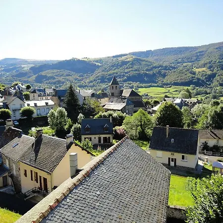 カントリーハウス Au Coeur Des Monts Du Cantal Thiézac